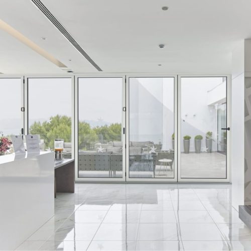 Acemark Glazing - Bi-Fold Doors (1)